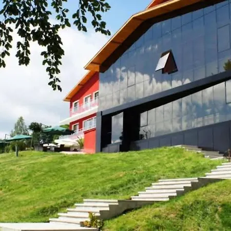 семеен Forest Retreat Mountain Hotel Kyustendil