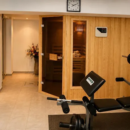 семеен Forest Retreat Mountain Hotel 3*
